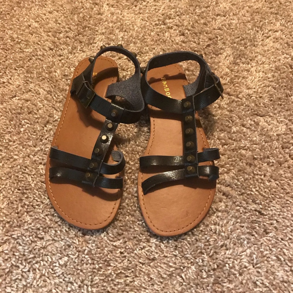 Gladiator sandals. Size 6.